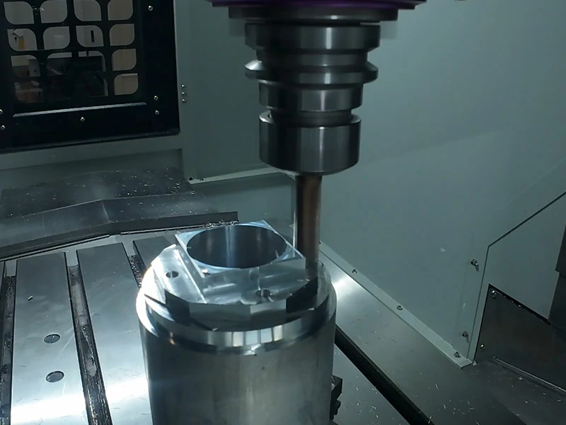 High-speed CNC production machine for aluminum machining
